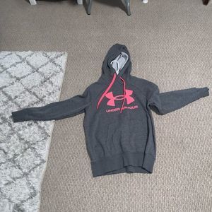 Under amour size small sweatshirt